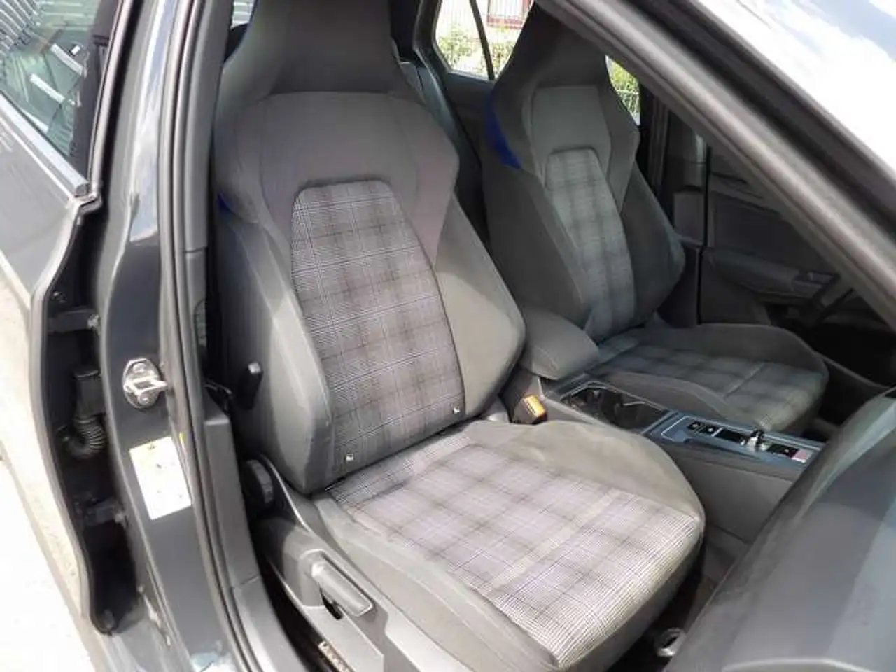 2020 Volkswagen Golf GTE Golf 1.4 TSI PHEV GTE DSG, photograph 11