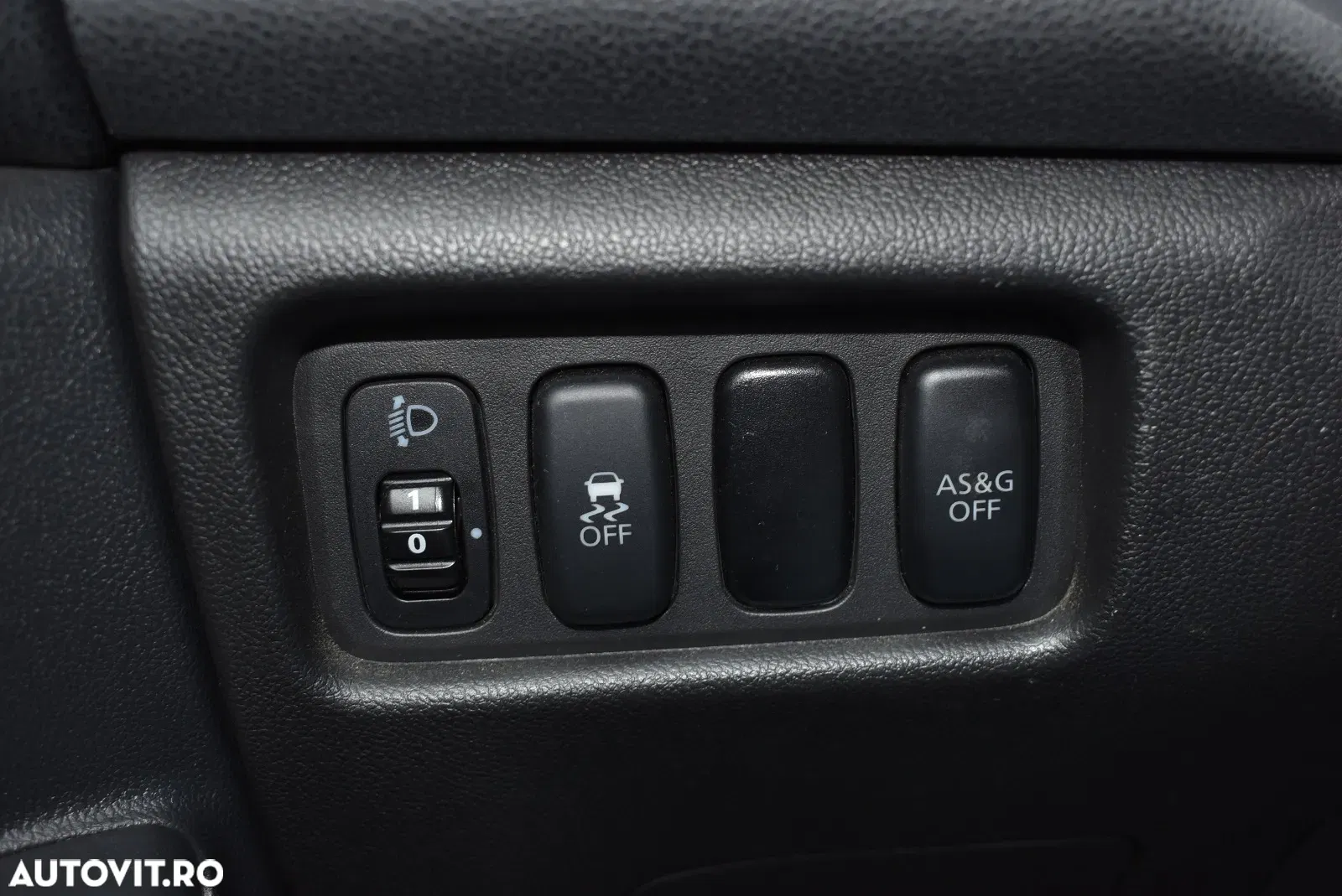 2015 Mitsubishi ASX 1.8L DID 4WD AS&G Intense A42, photograph 12