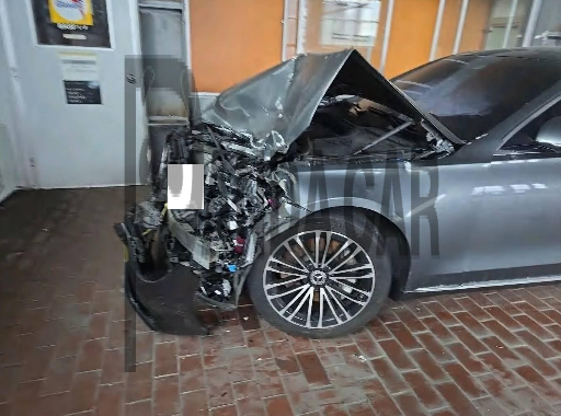 2022 Mercedes-Benz S350 d, photograph 3