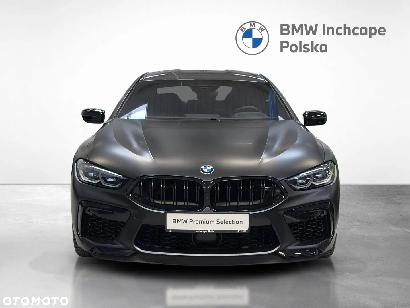2025 BMW M8, photograph 8