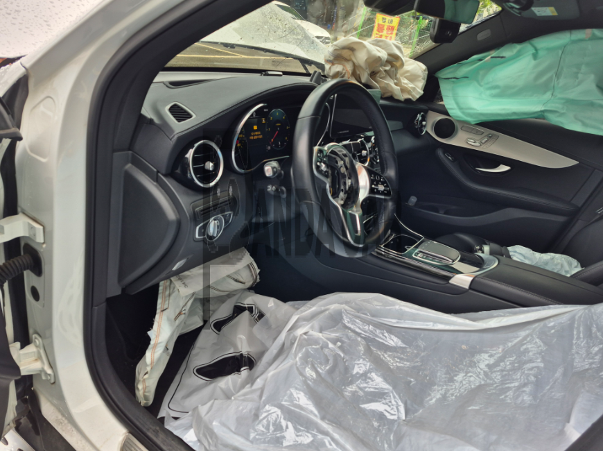 2022 Mercedes-Benz GLC220 d 4MATIC, photograph 5