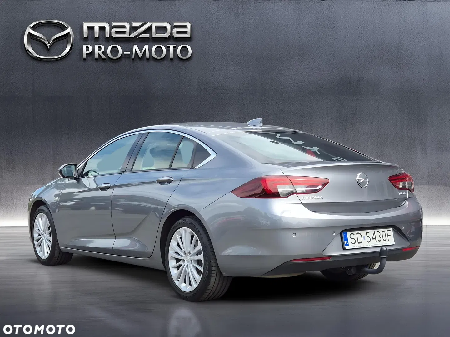 2017 Opel Insignia 1.5 T GPF Elite S&S, photograph 3