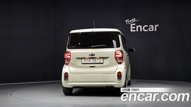 2018 Kia RAY Luxury, photograph 3