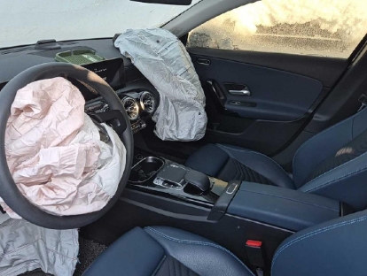 2019 Mercedes-Benz Benz A220, photograph 3