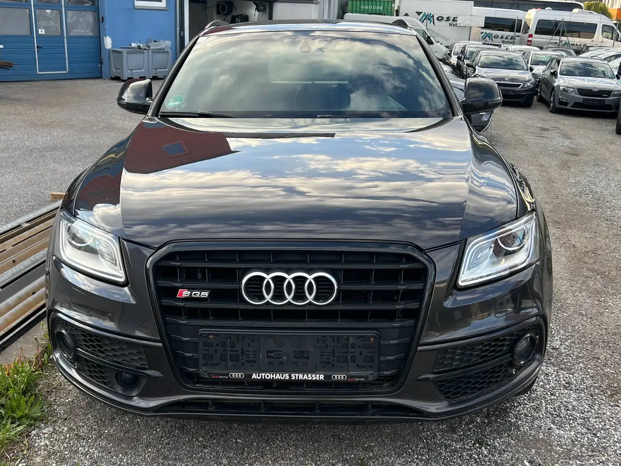2016 Audi SQ5 3.0 TDI competition quattro, photograph 2