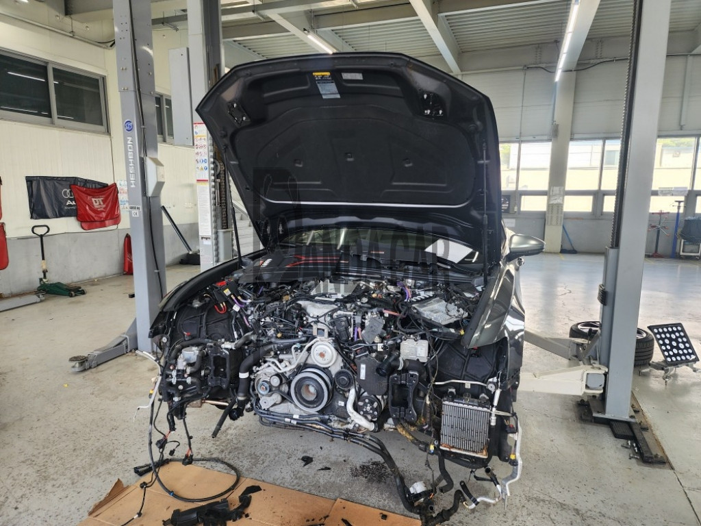 2023 Audi S6 TDI, photograph 5