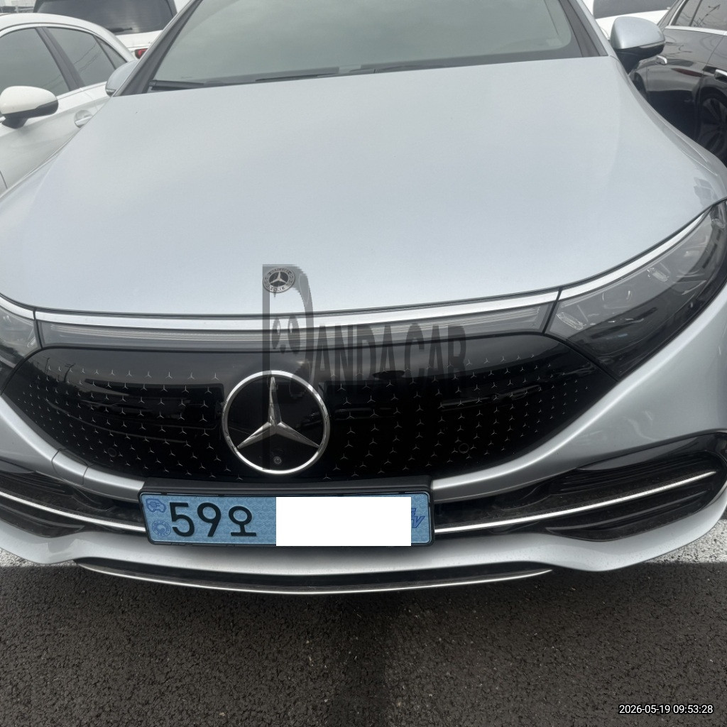 2022 Mercedes-Benz EQS350, photograph 1