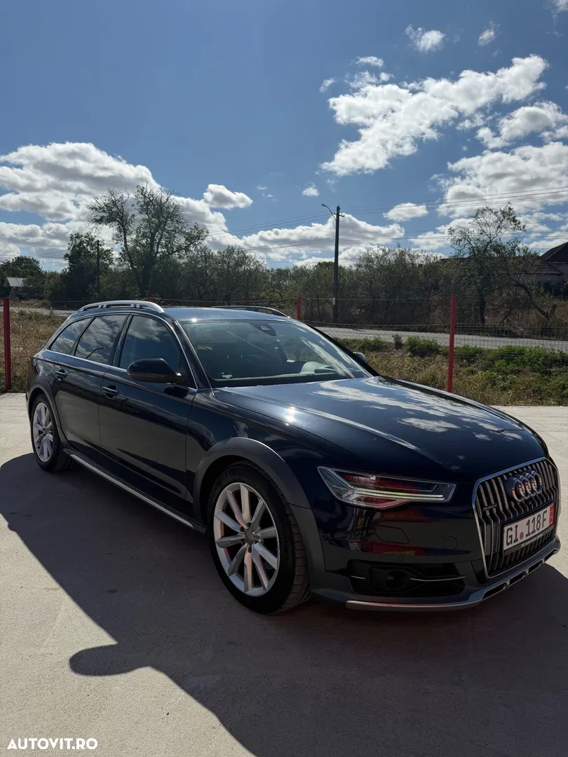 2016 Audi A6 Allroad, photograph 1
