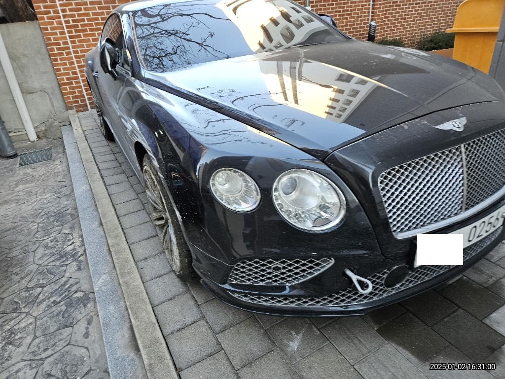 2016 Bentley New Continental GT Speed, photograph 5