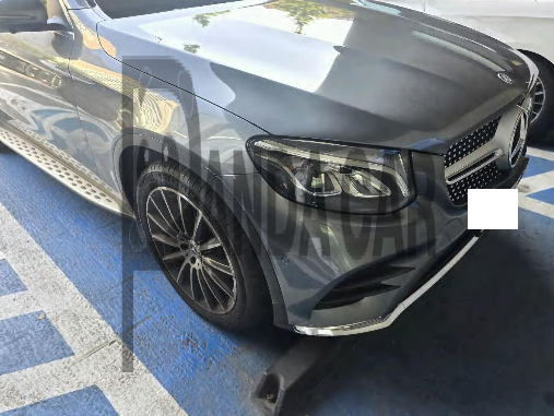 2017 Mercedes-Benz GLC220 d 4Matic Coupe, photograph 3