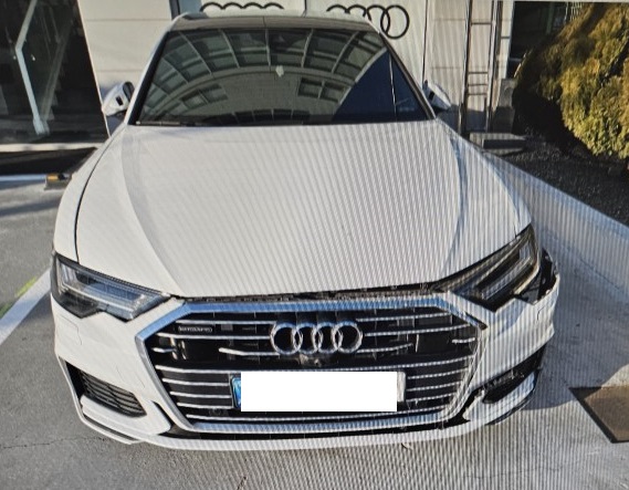 2021 Audi A6 50 TDI quattro, photograph 1