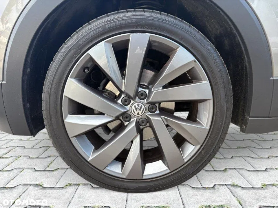 2019 Volkswagen T-Cross, photograph 10