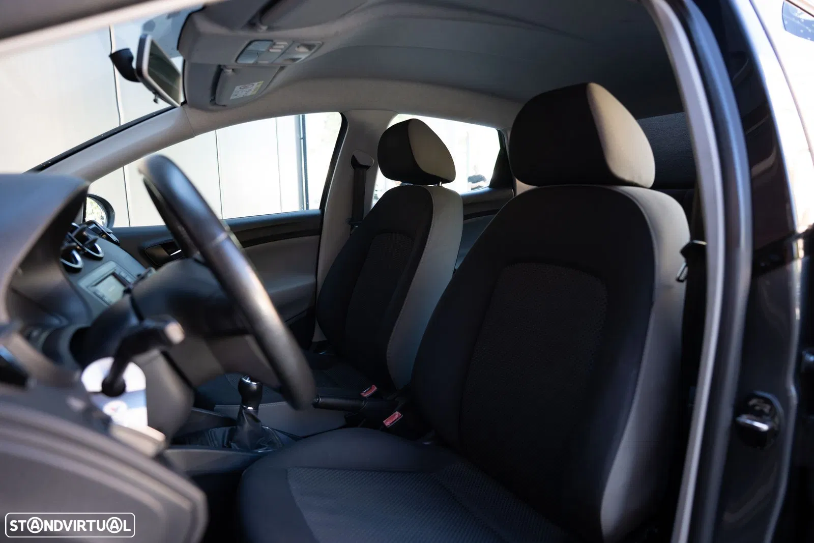 2016 SEAT Ibiza 1.0 EcoTSI Style, photograph 7