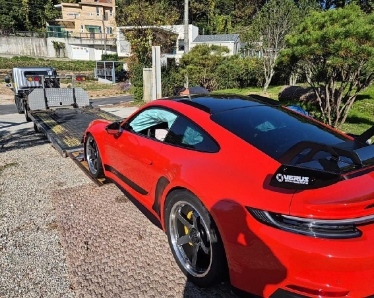 2022 Porsche 911 GT3, photograph 3