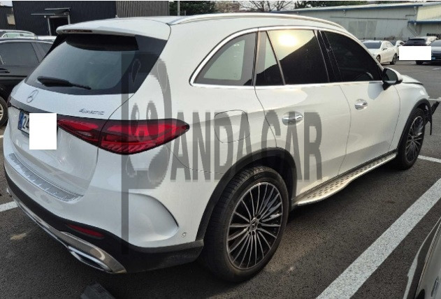 2024 Mercedes-Benz GLC300 4MATIC, photograph 1