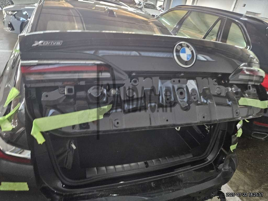 2025 BMW 740d xDrive, photograph 4