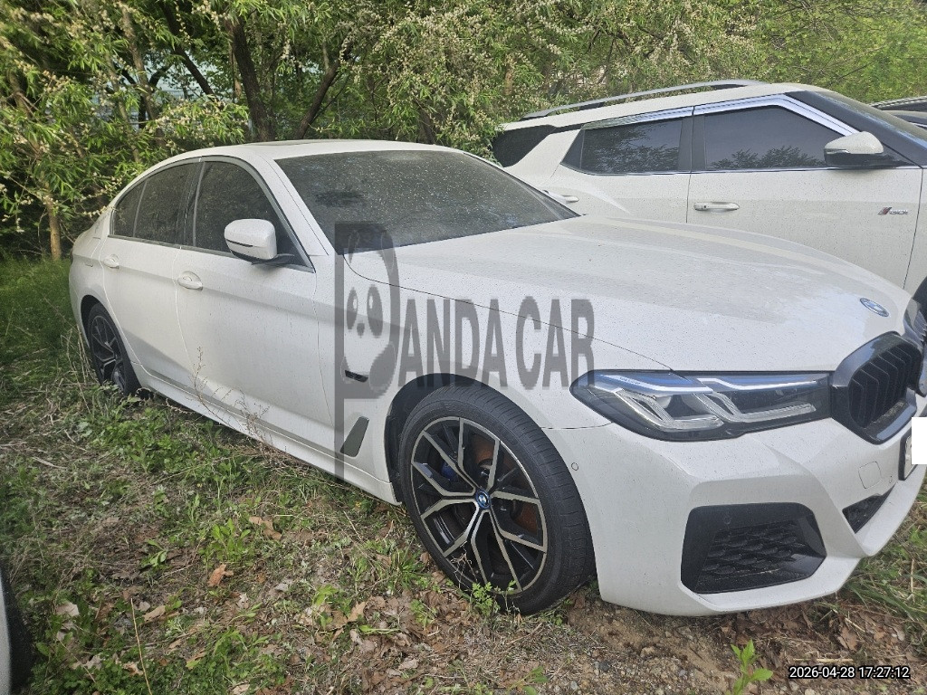 2022 BMW 530e, photograph 4
