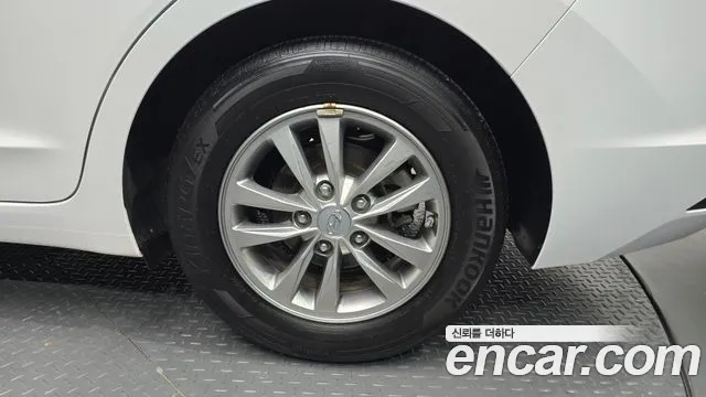 2019 Hyundai AVANTE 1.6, photograph 9