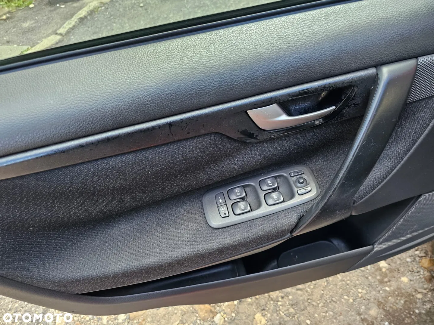 2003 Volvo S60 2.4 Momentum, photograph 8