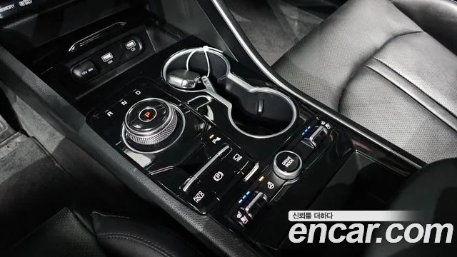 2021 Kia K5 Prestige, photograph 2