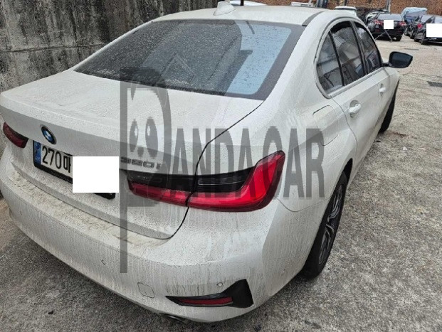 2021 BMW 320i, photograph 4