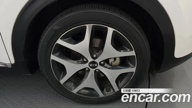 Kia Sportage Diesel 2WD Noblesse — photo 1 of 30