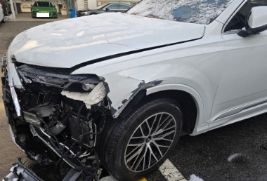 2020 Audi Q7 45 TDI quattro, photograph 3