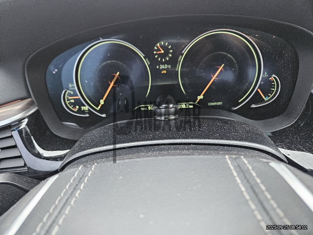 2017 BMW 520d, photograph 1