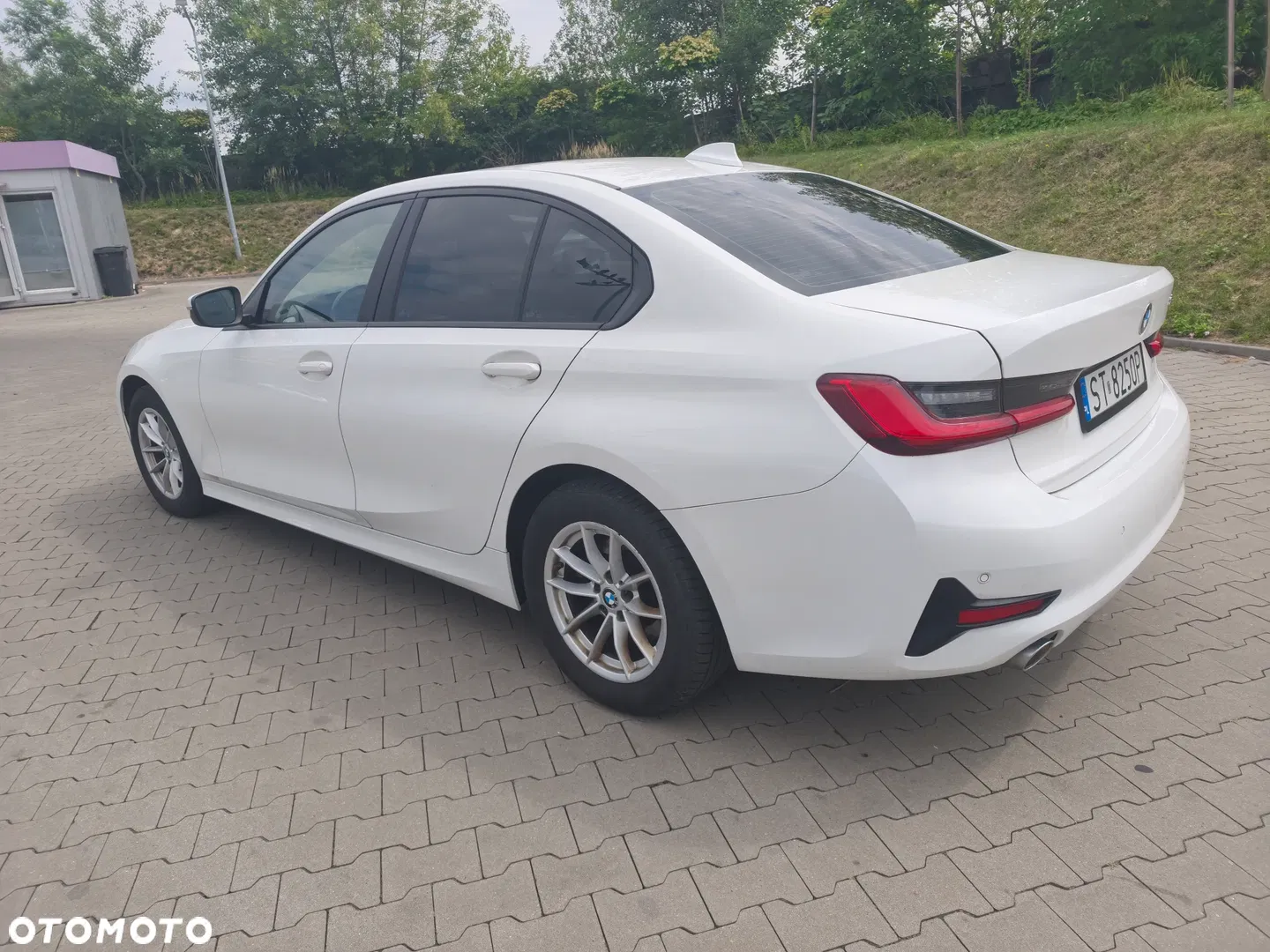 2019 BMW Seria 3 318d, photograph 8
