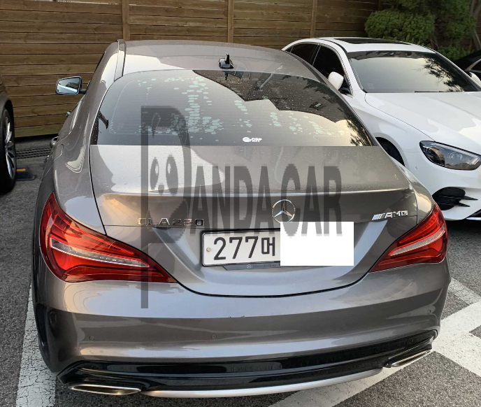 2019 Mercedes-Benz CLA220, photograph 6
