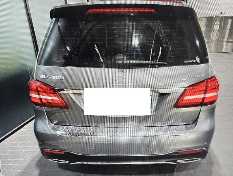 2017 Mercedes-Benz GLS500 4Matic, photograph 6