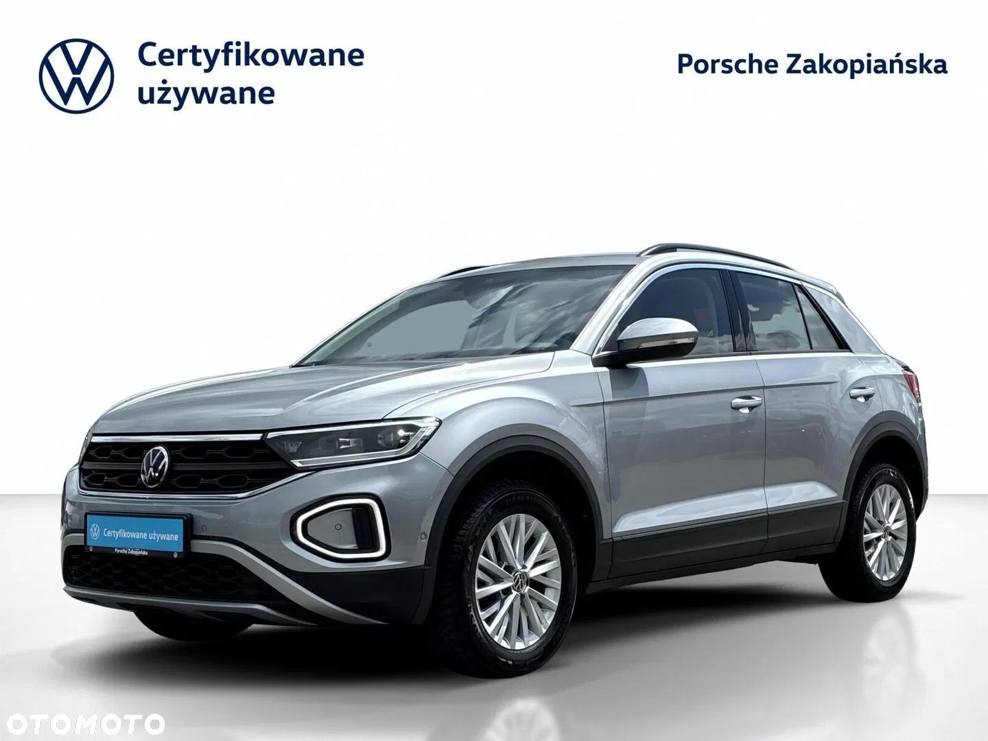 Volkswagen T-Roc — photo 1 of 23