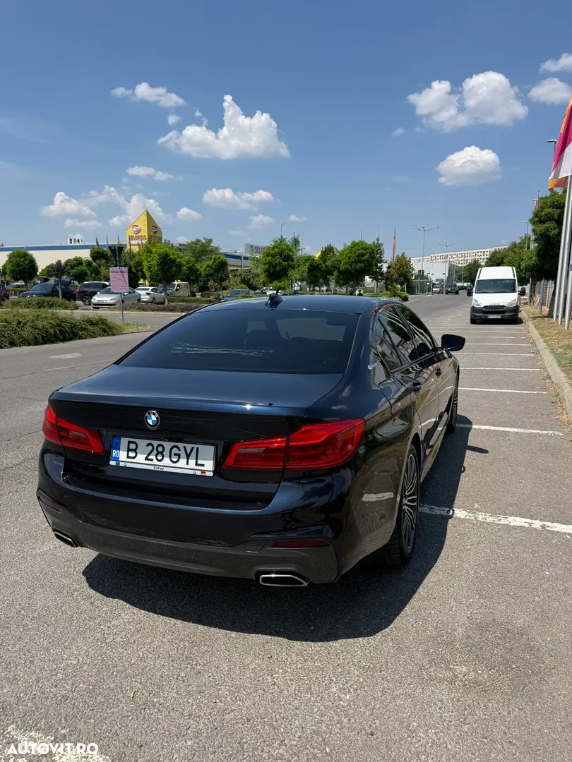 2019 BMW Seria 5, photograph 4