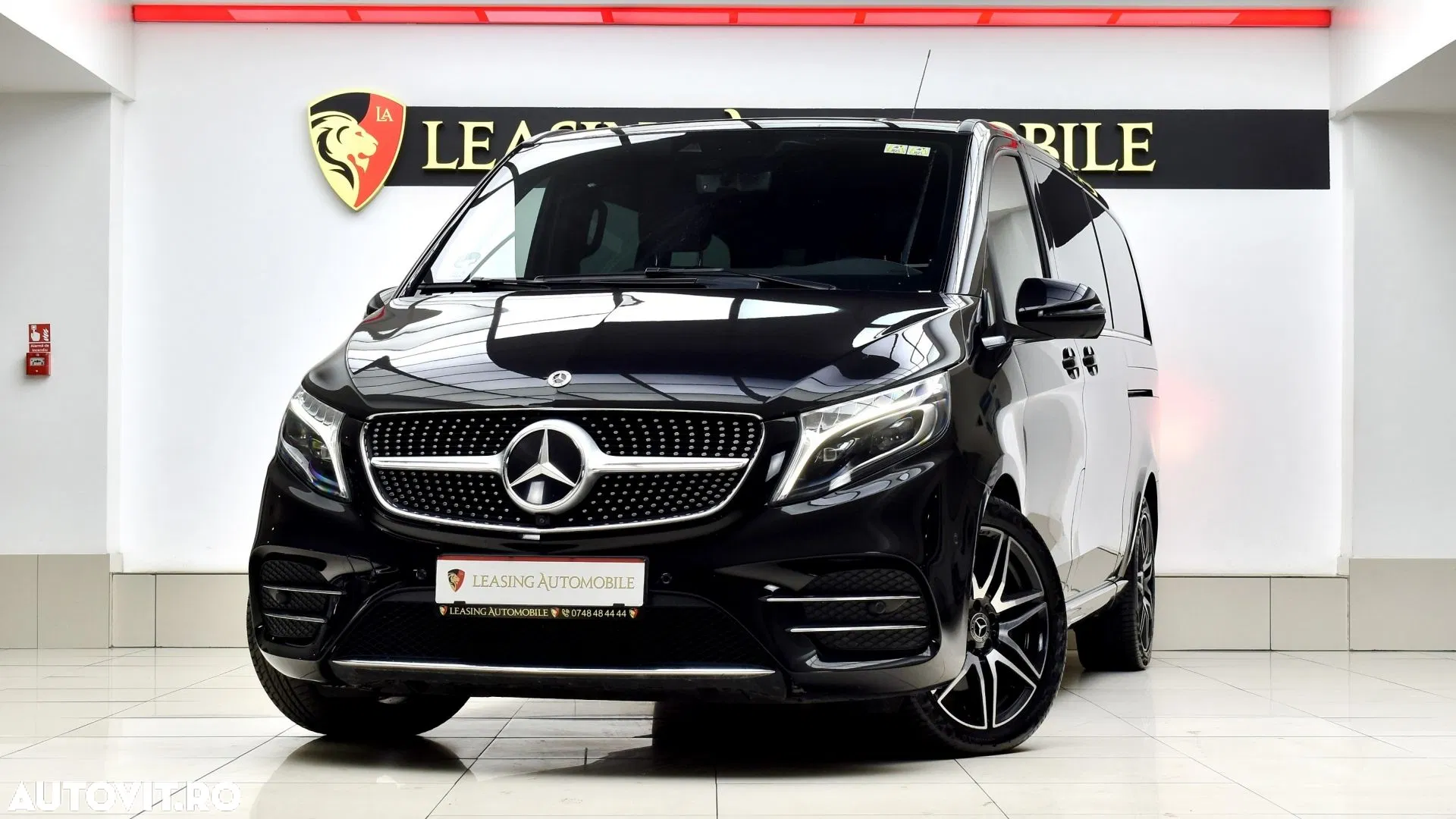 2022 Mercedes-Benz V 250 d Lang 4Matic 9G-TRONIC Exclusive, photograph 1