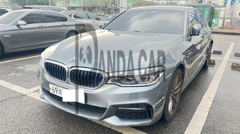 2018 BMW 530i, photograph 1