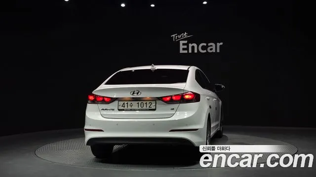 2018 Hyundai AVANTE 1.6 GDI Value Plus, photograph 6