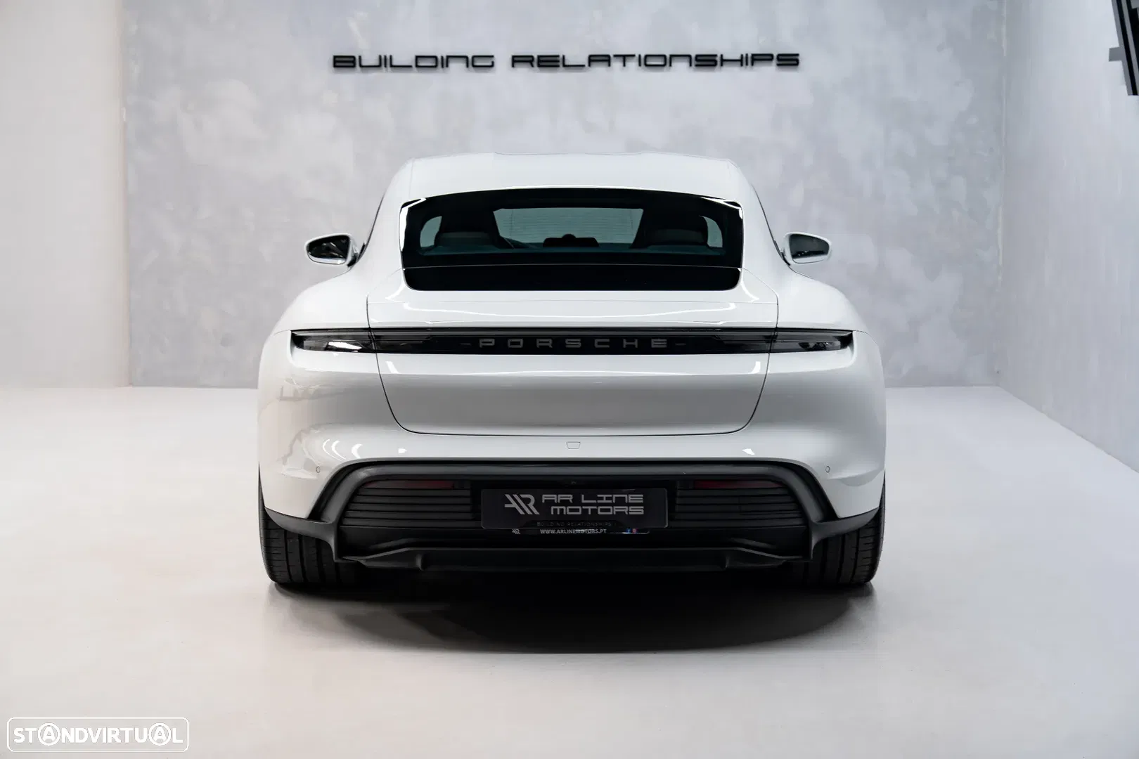 2023 Porsche Taycan Bateria Performance Plus, photograph 11