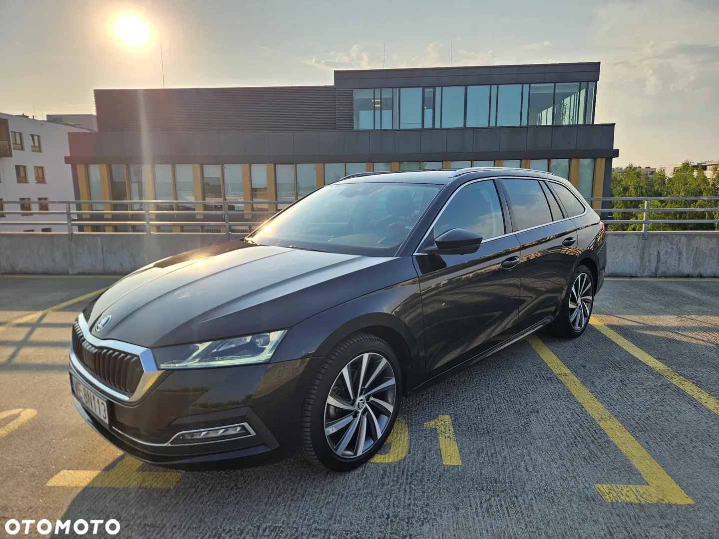 Skoda Octavia 2.0 TDI Style DSG — photo 1 of 28