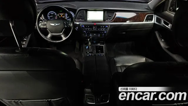 2014 Hyundai Genesis G330 Modern, photograph 11