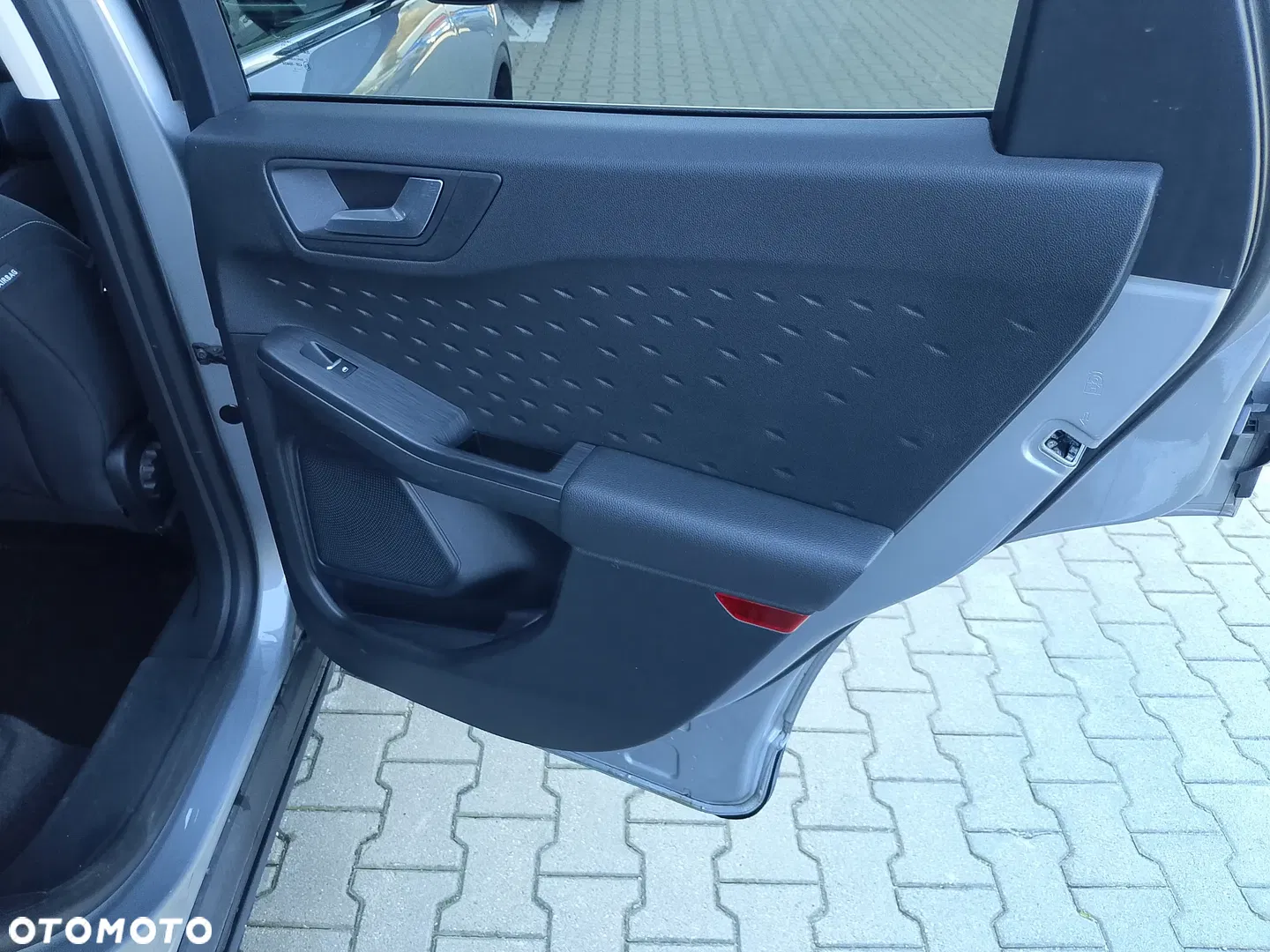 2020 Ford Kuga 2.0 TDCi FWD Titanium, photograph 11