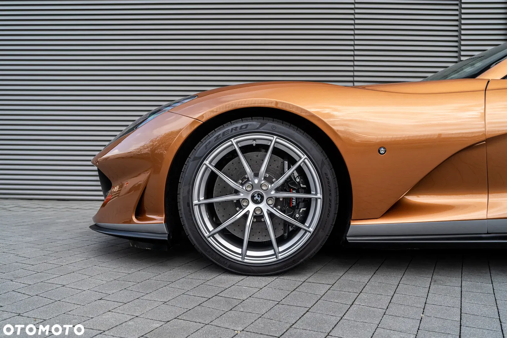 2023 Ferrari 812 GTS, photograph 10
