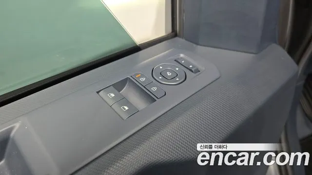 2026 Kia PV5 Cargo, photograph 3