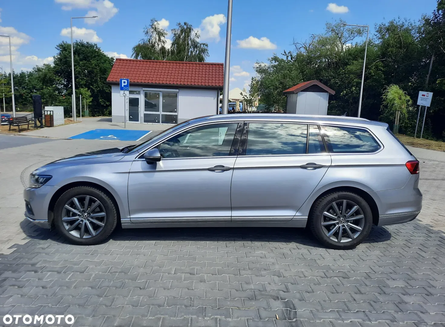 2022 Volkswagen Passat Variant 2.0 TDI Elegance DSG, photograph 11