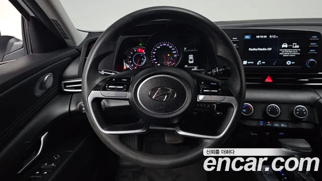 Hyundai AVANTE 1.6 LPi (Rental Car) — photo 1 of 32