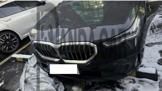 2025 BMW 520i, photograph 1