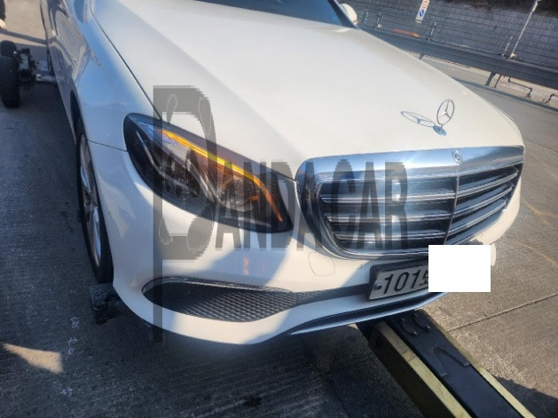 2019 Mercedes-Benz E220 d 4Matic, photograph 1