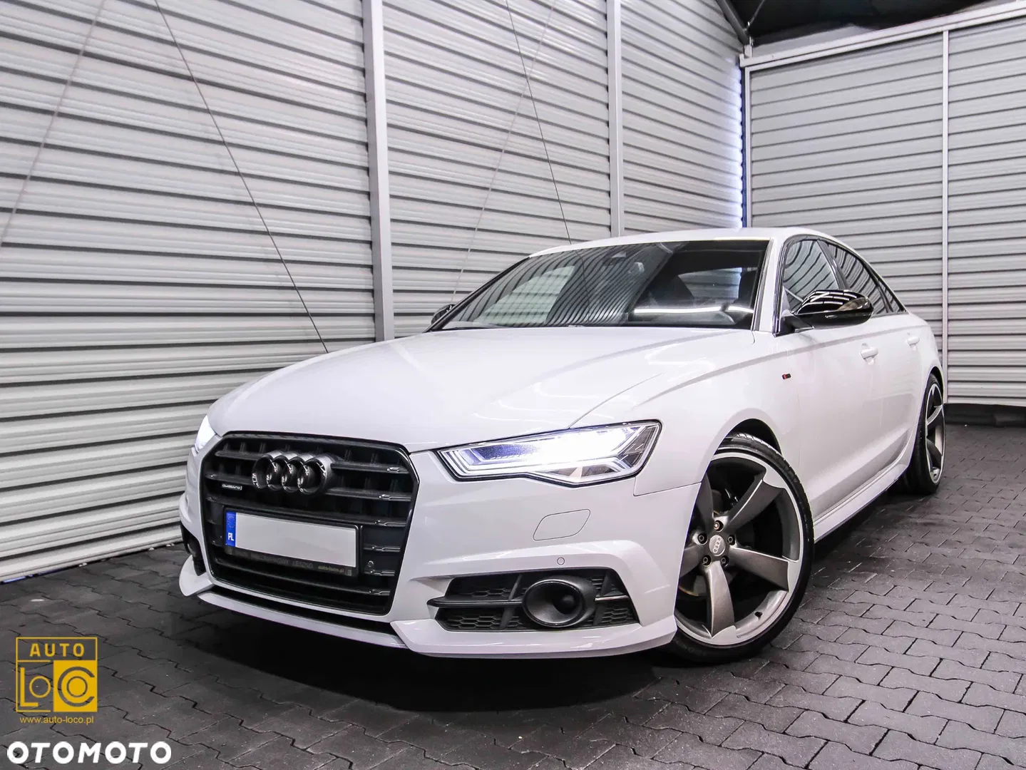 2017 Audi A6 Limousine 2.0 TDI Quattro S tronic, photograph 2