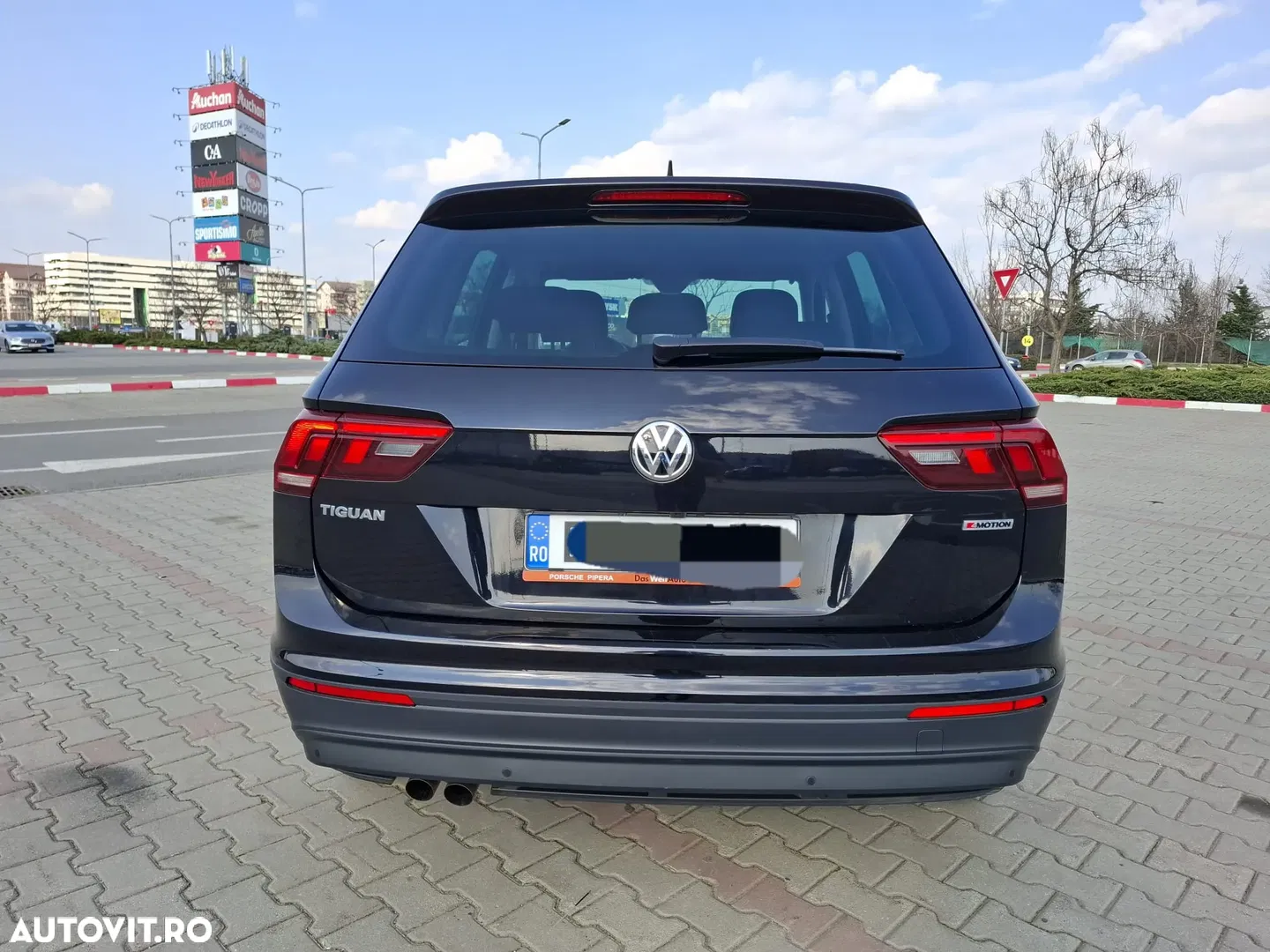 2018 Volkswagen Tiguan 2.0 TDI DPF DSG 4Mot Comfortline, photograph 5