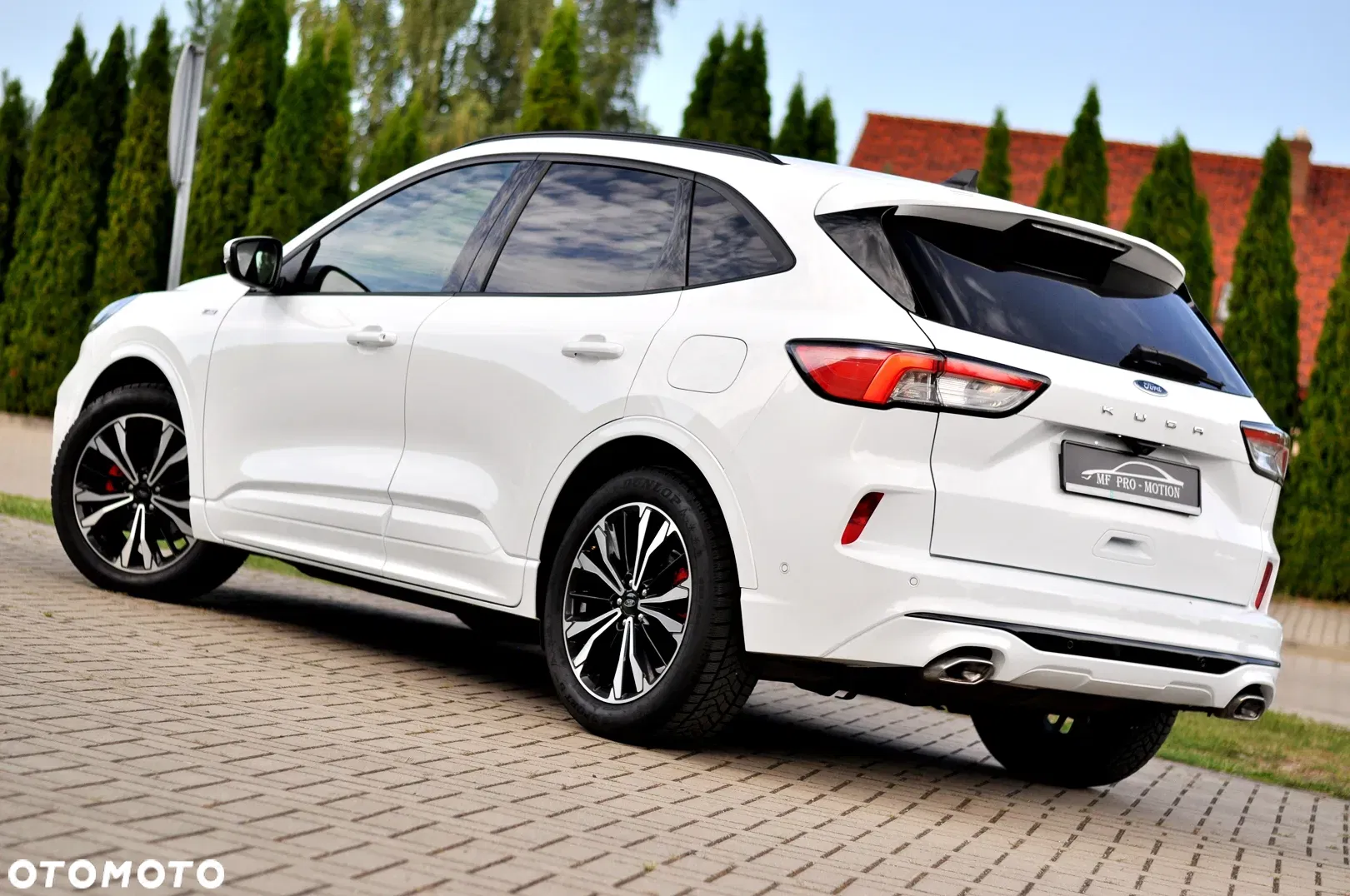 2020 Ford Kuga, photograph 10