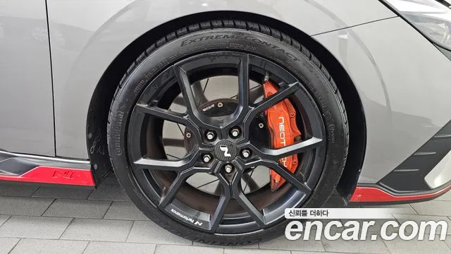 2022 Hyundai AVANTE 2.0 N, photograph 9